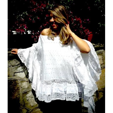 Poncho caftano bianco in pizzo sangallo - Sartoria Positano