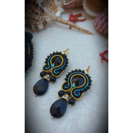 Orecchini neri e turchesi Soutache