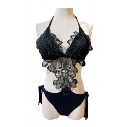 COSTUME TRIKINI IN MACRAME'NERO di Raffaella d'Angelo